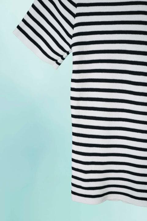 Foto model menggunakan produk Pixie Striped Knit Tees