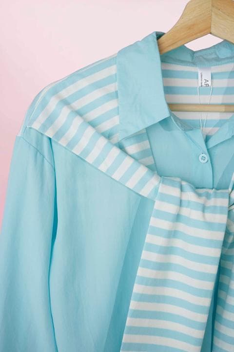 Foto model menggunakan produk Beatrice Striped Scarf Shirt