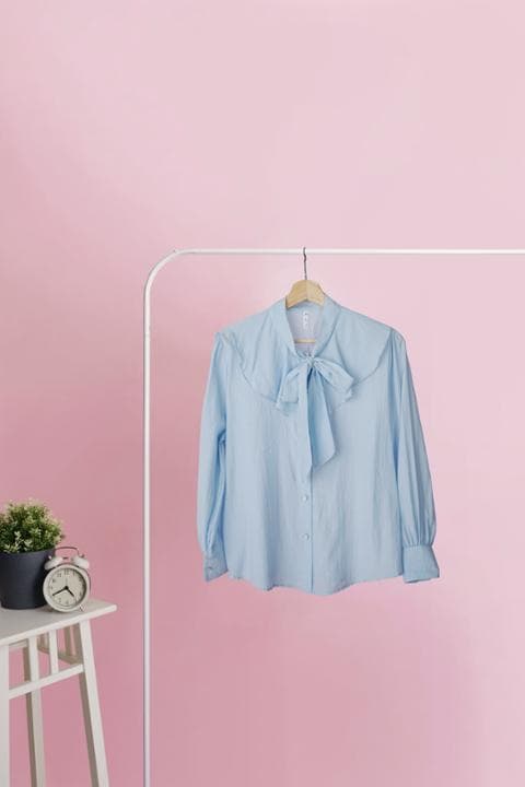 Foto model menggunakan produk Danish Ruffle Elegant Blouse